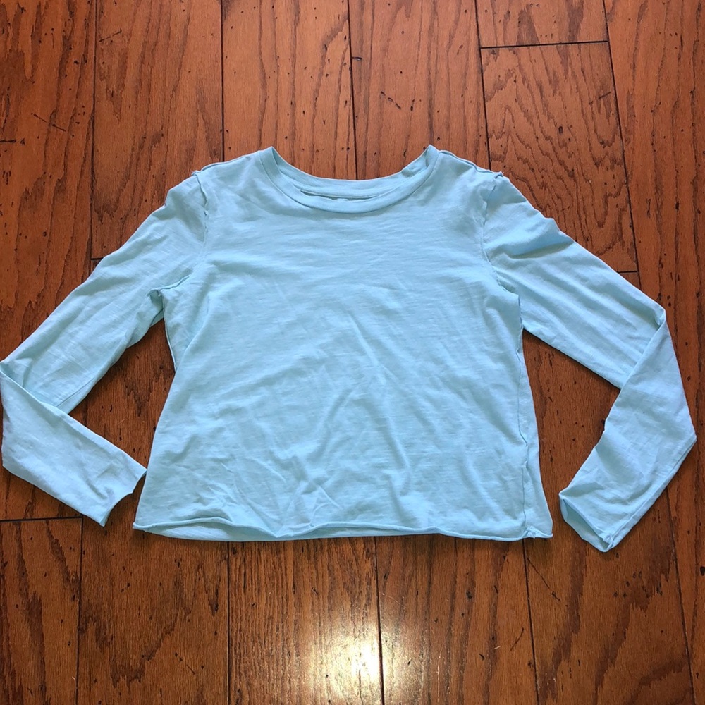 Never worn Anthro XS, soft long sleeved T-shirt!